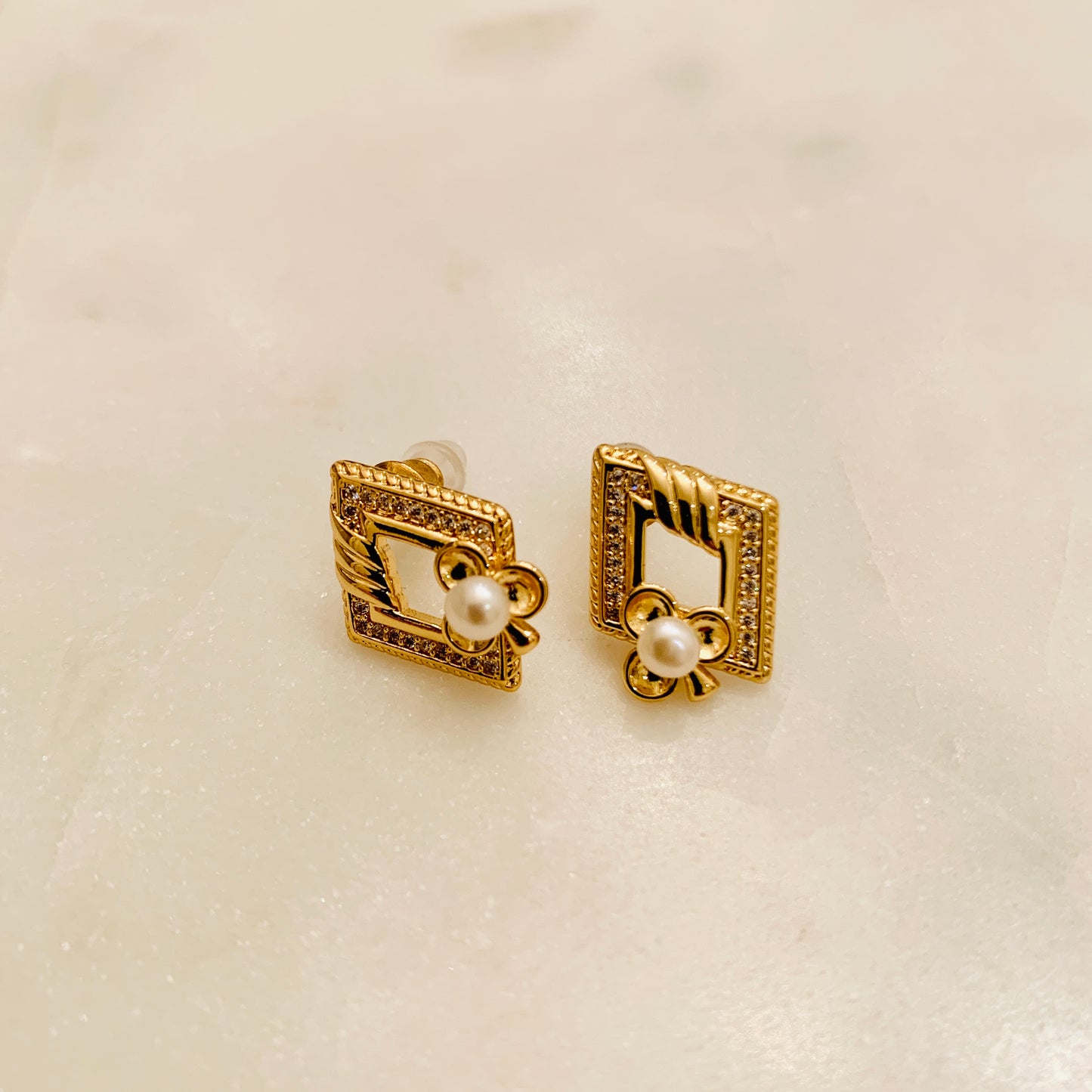 The Poker Queen Pearl Gold Plated Earrings